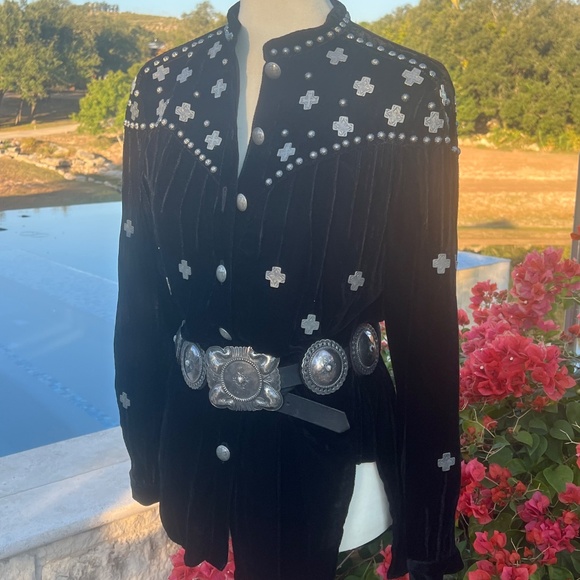 NWT! Double D Ranch Sacred Mountain Velvet Top! Size XS - Picture 5 of 6